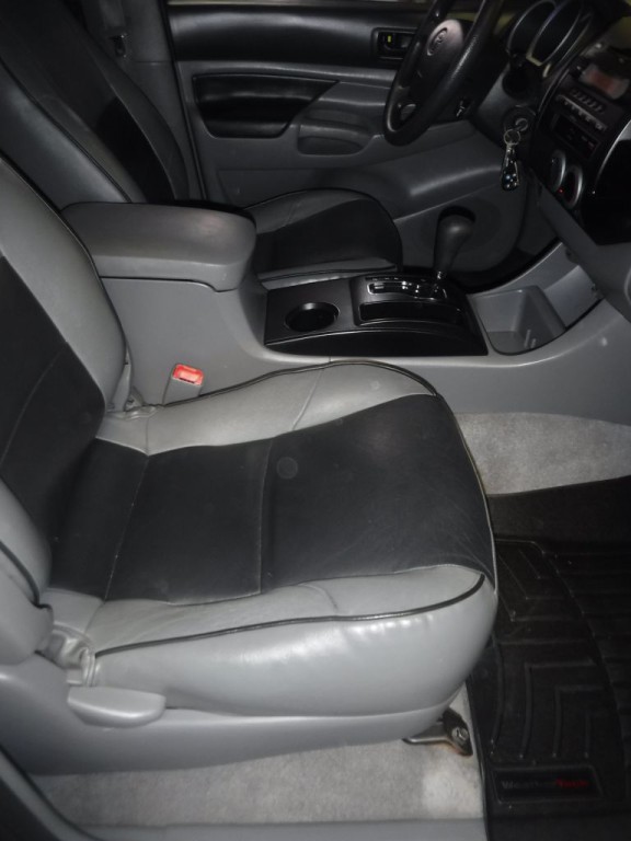 2006 Toyota Tacoma Image 35