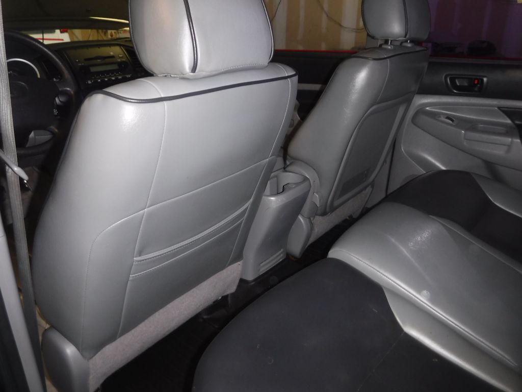 2006 Toyota Tacoma Image 44