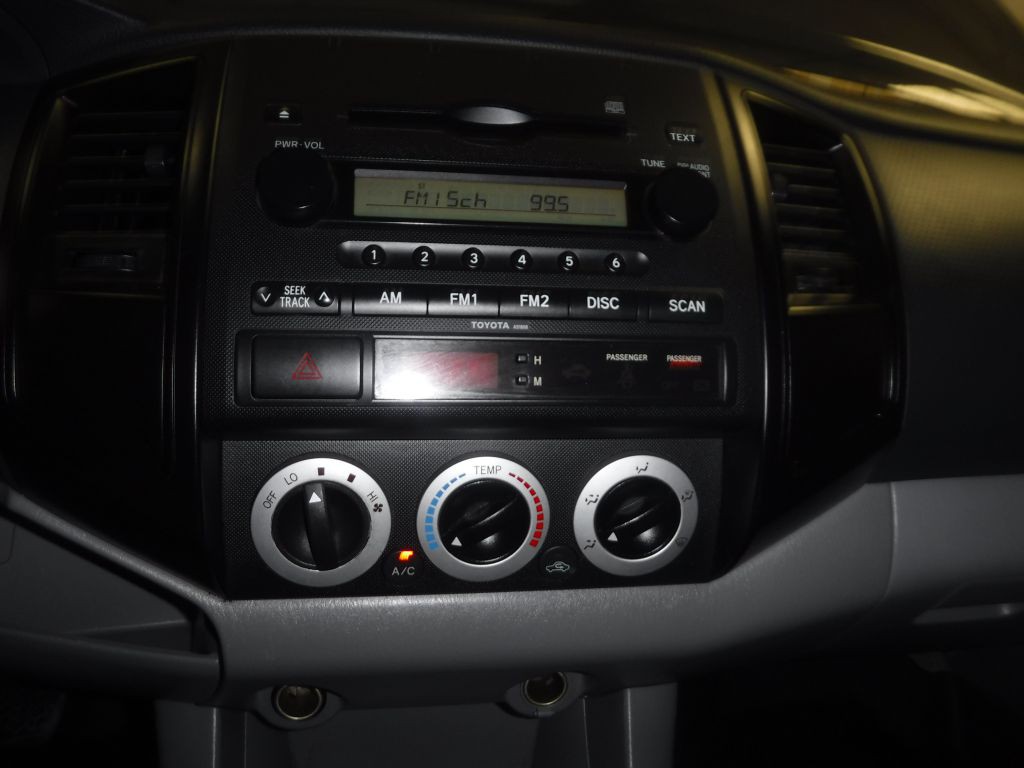 2006 Toyota Tacoma Image 46