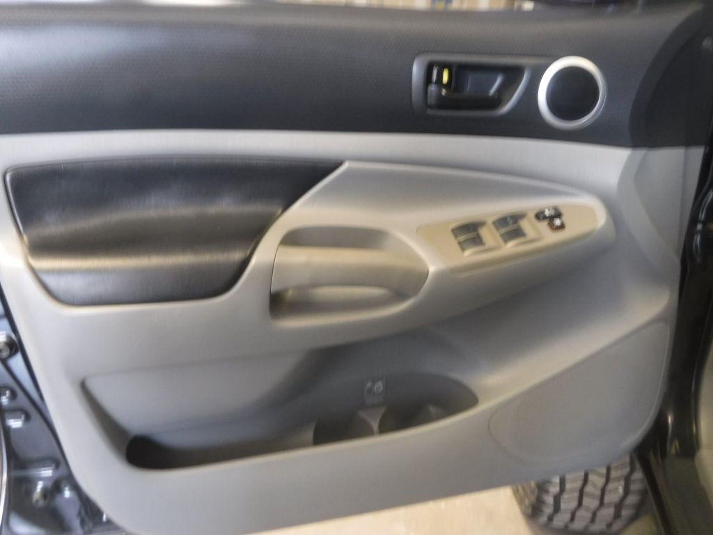 2006 Toyota Tacoma Image 49