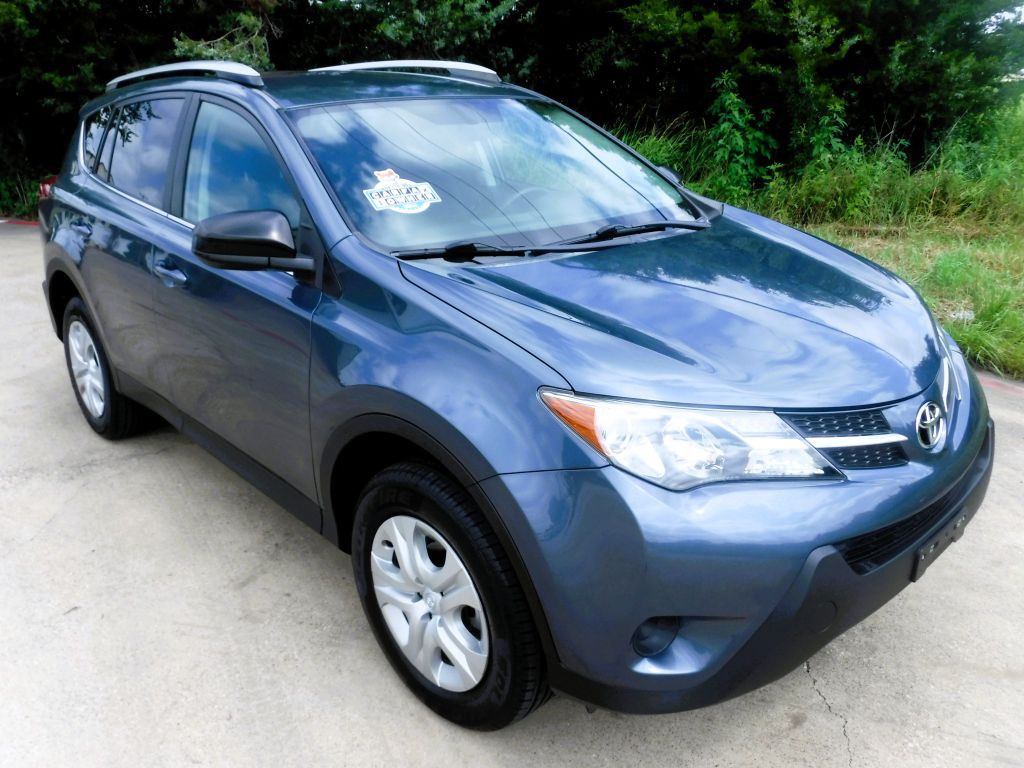 2014 Toyota Rav4 Image 2