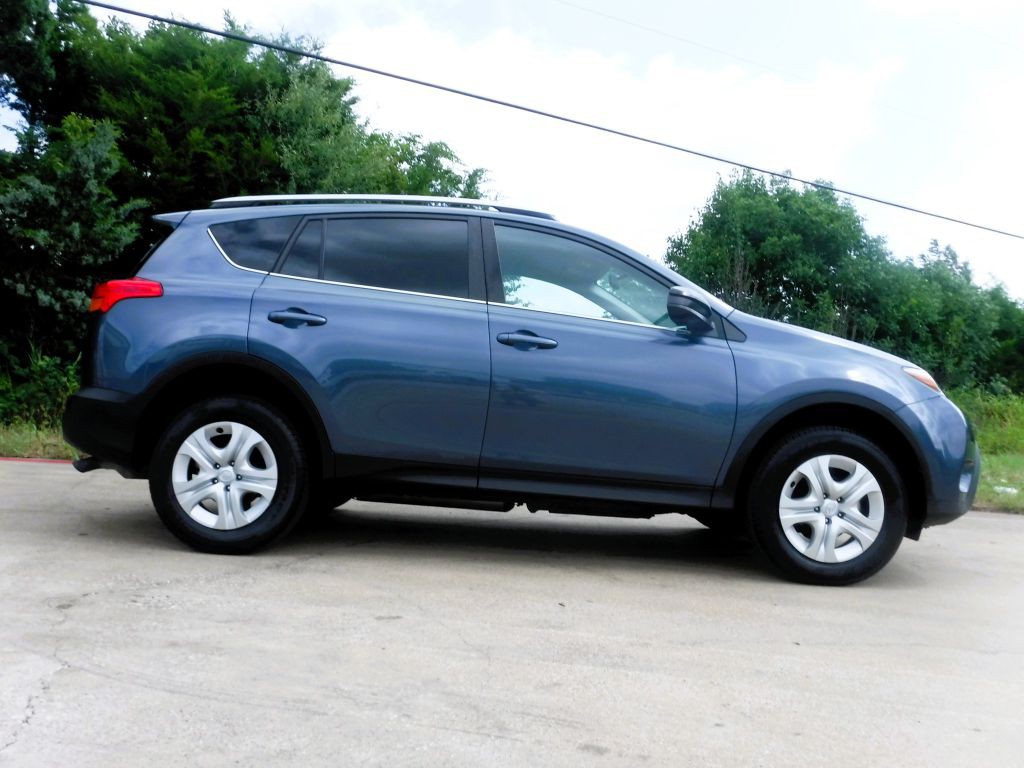 2014 Toyota Rav4 Image 5