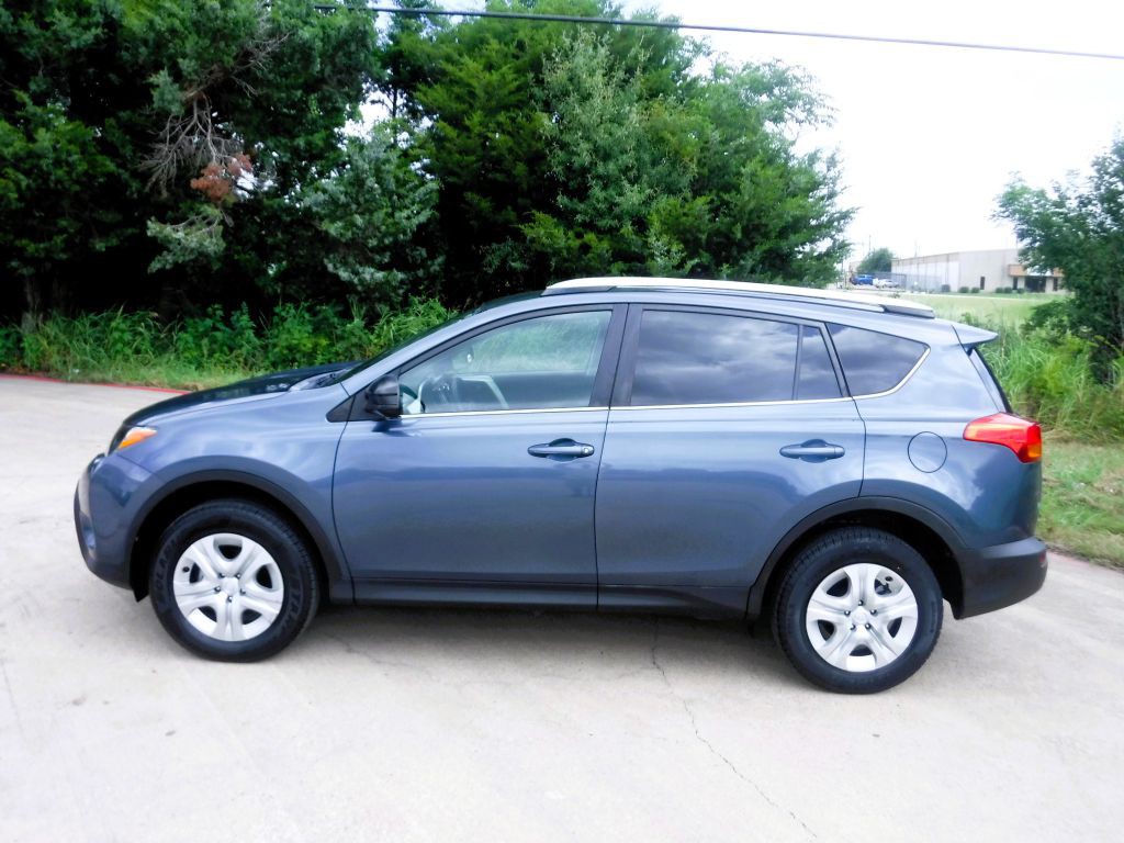 2014 Toyota Rav4 Image 10