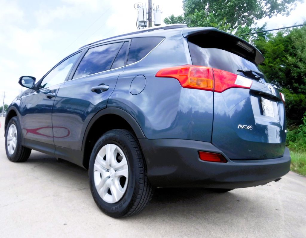 2014 Toyota Rav4 Image 13