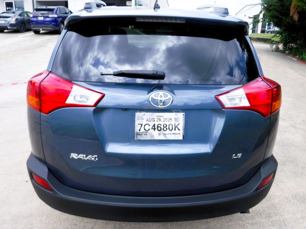 2014 Toyota Rav4 Image 16
