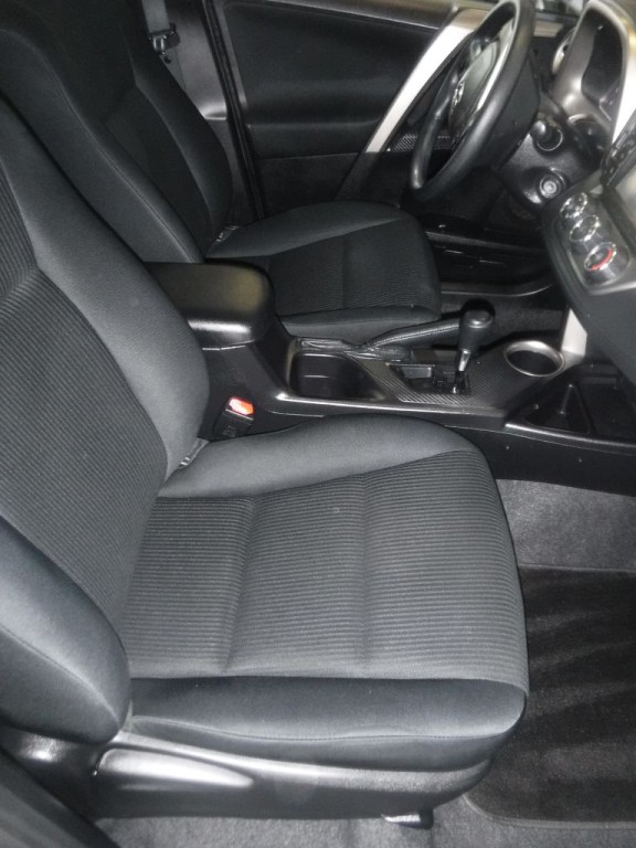 2014 Toyota Rav4 Image 25