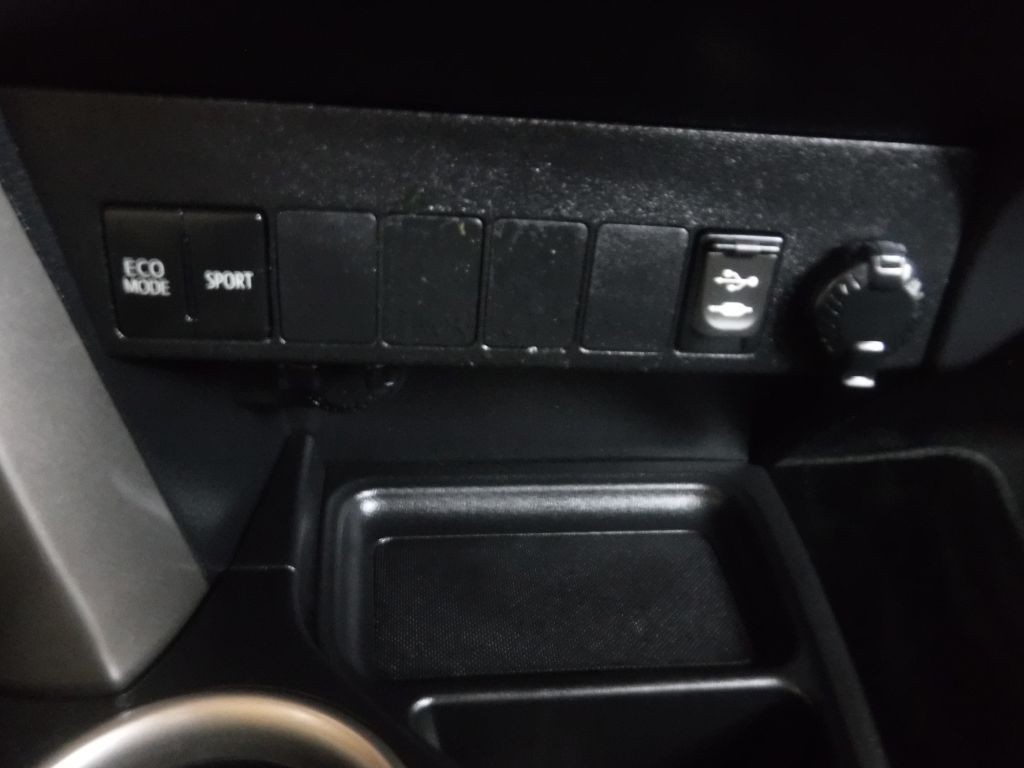 2014 Toyota Rav4 Image 42