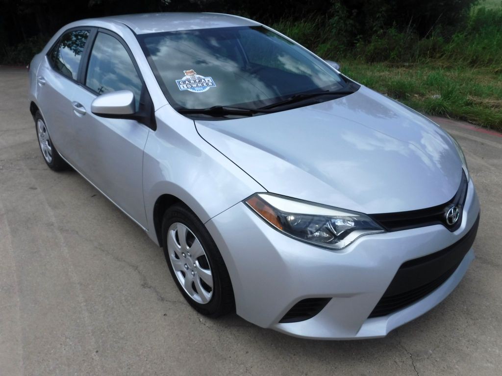 2014 Toyota Corolla Image 2