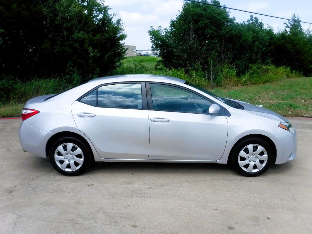 2014 Toyota Corolla Image 4