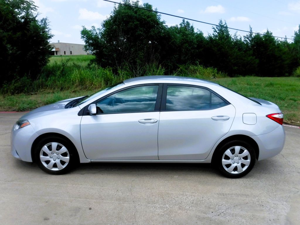 2014 Toyota Corolla Image 10