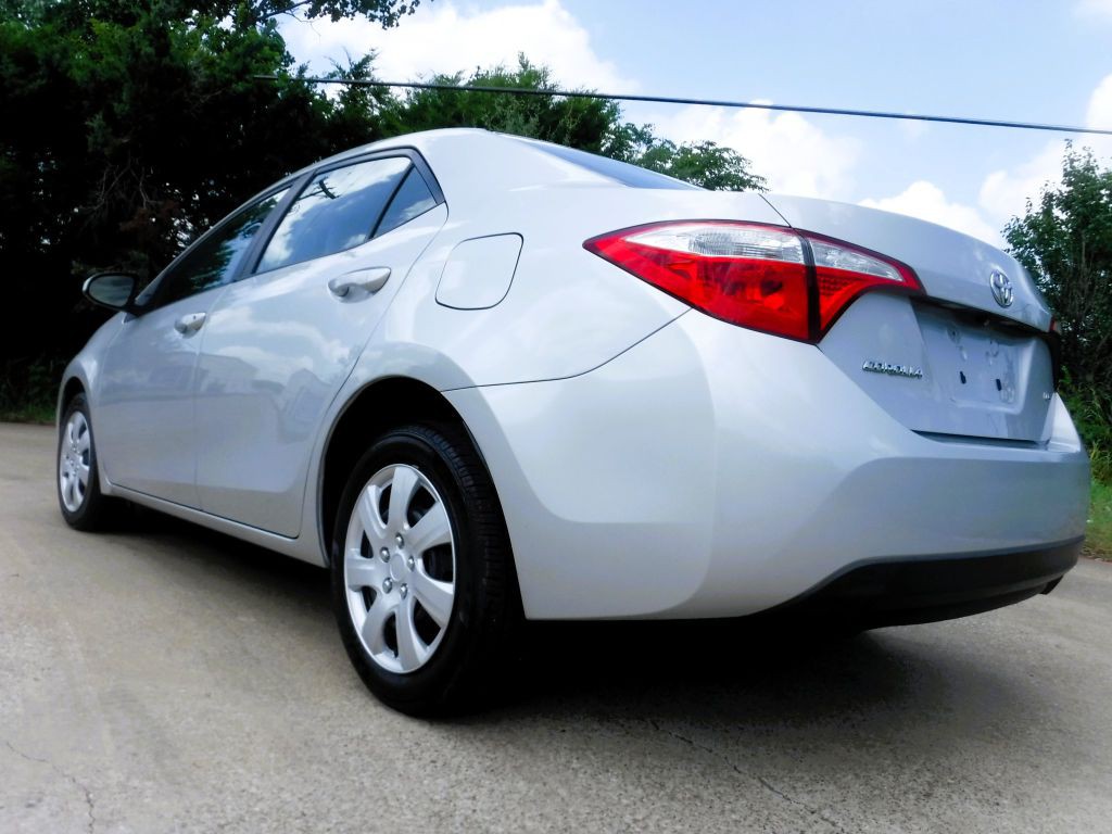 2014 Toyota Corolla Image 13