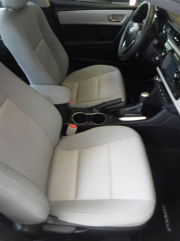 2014 Toyota Corolla Image 24