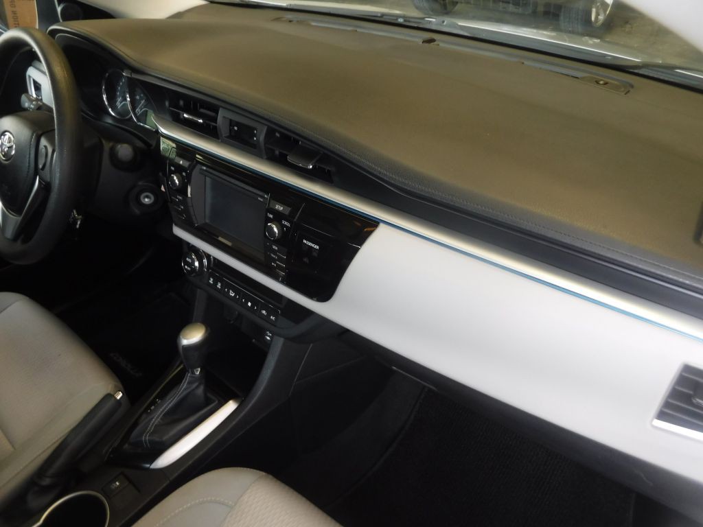 2014 Toyota Corolla Image 28