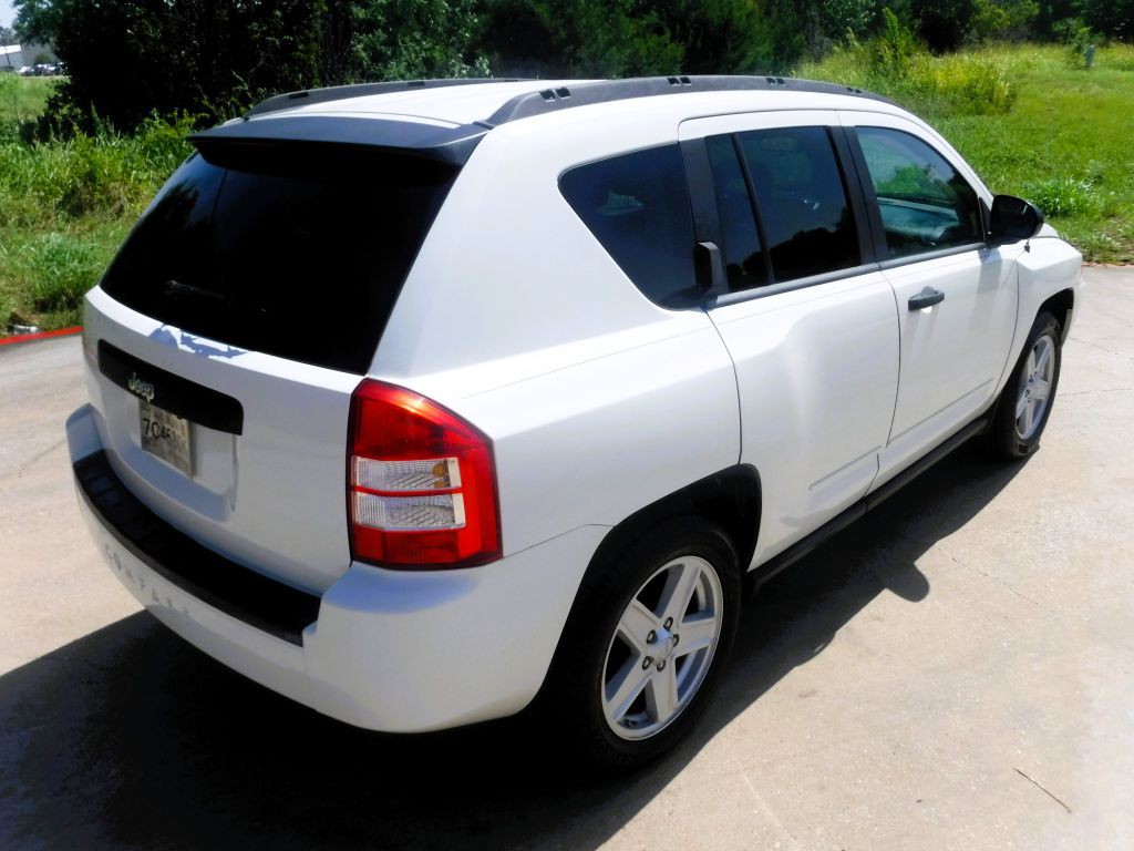 2009 Jeep Compass Image 6