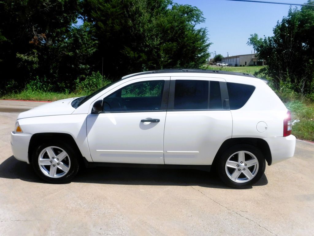 2009 Jeep Compass Image 10
