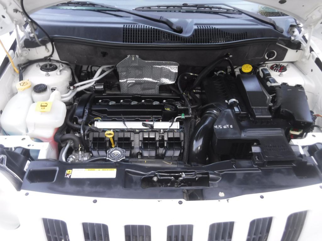 2009 Jeep Compass Image 20