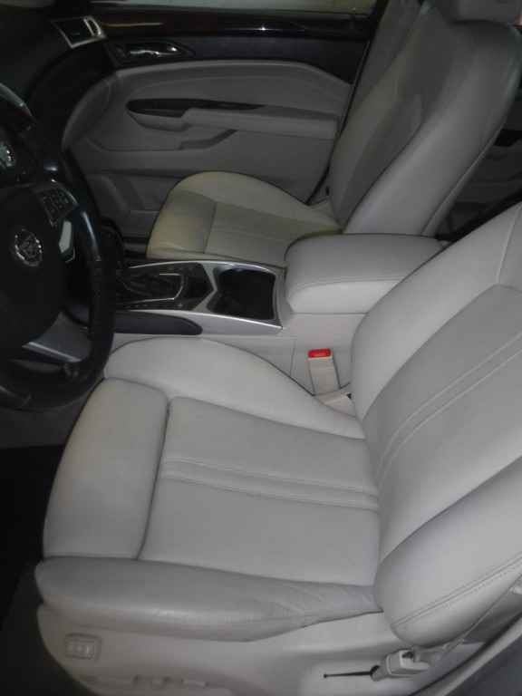 2012 Cadillac SRX Image 25