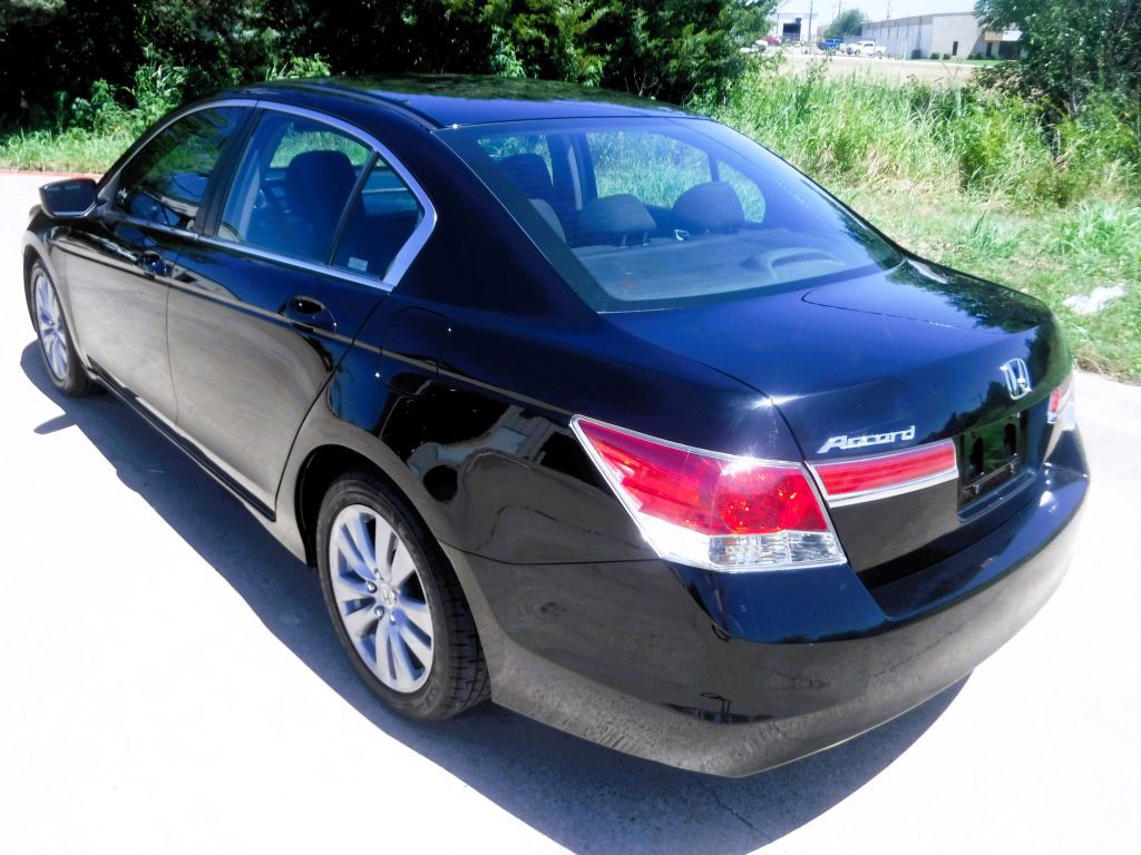 2011 Honda Accord Image 11