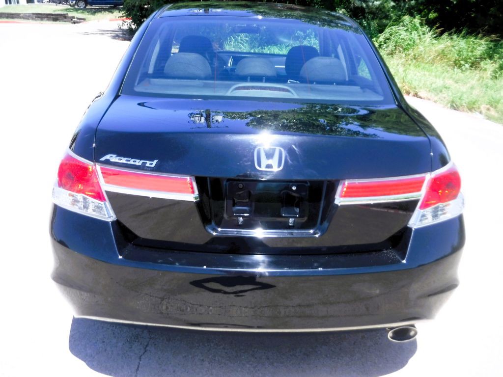 2011 Honda Accord Image 13