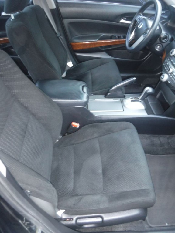 2011 Honda Accord Image 22