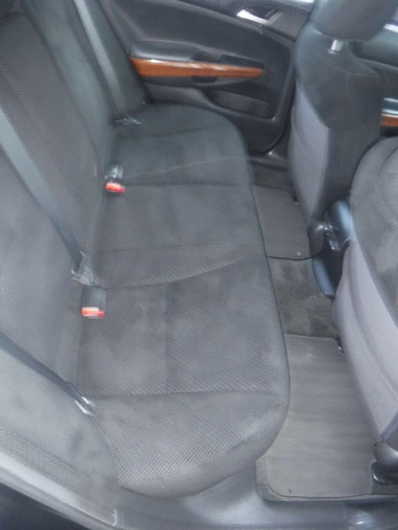 2011 Honda Accord Image 28