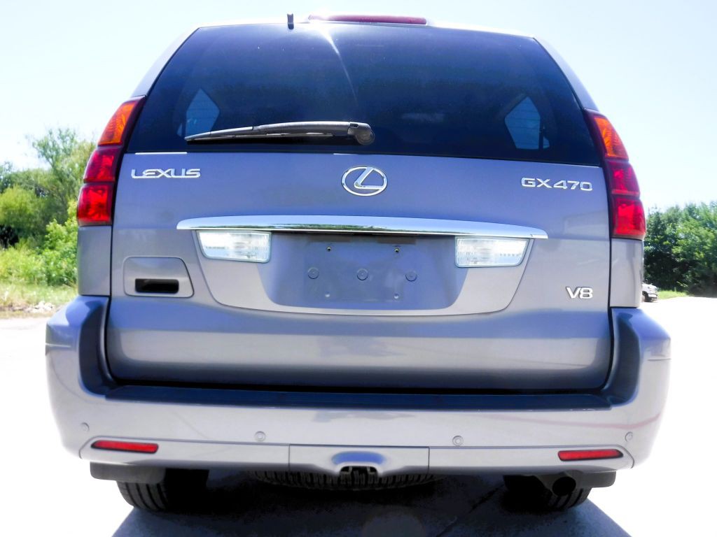 2004 Lexus GX Image 17