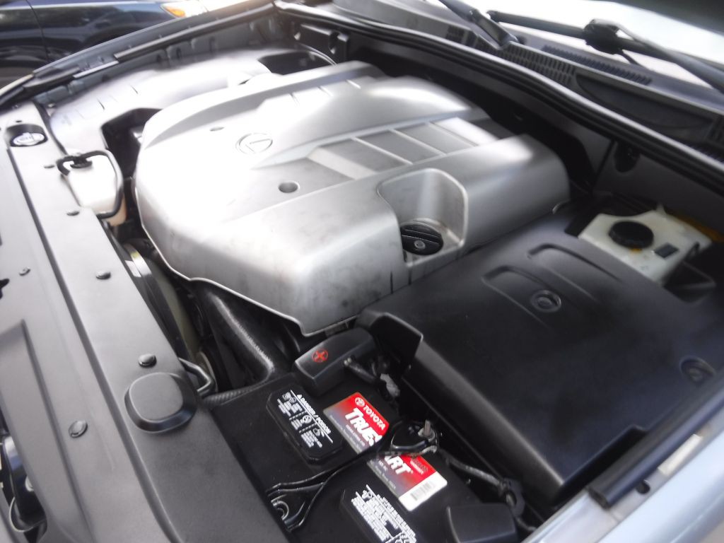 2004 Lexus GX Image 22