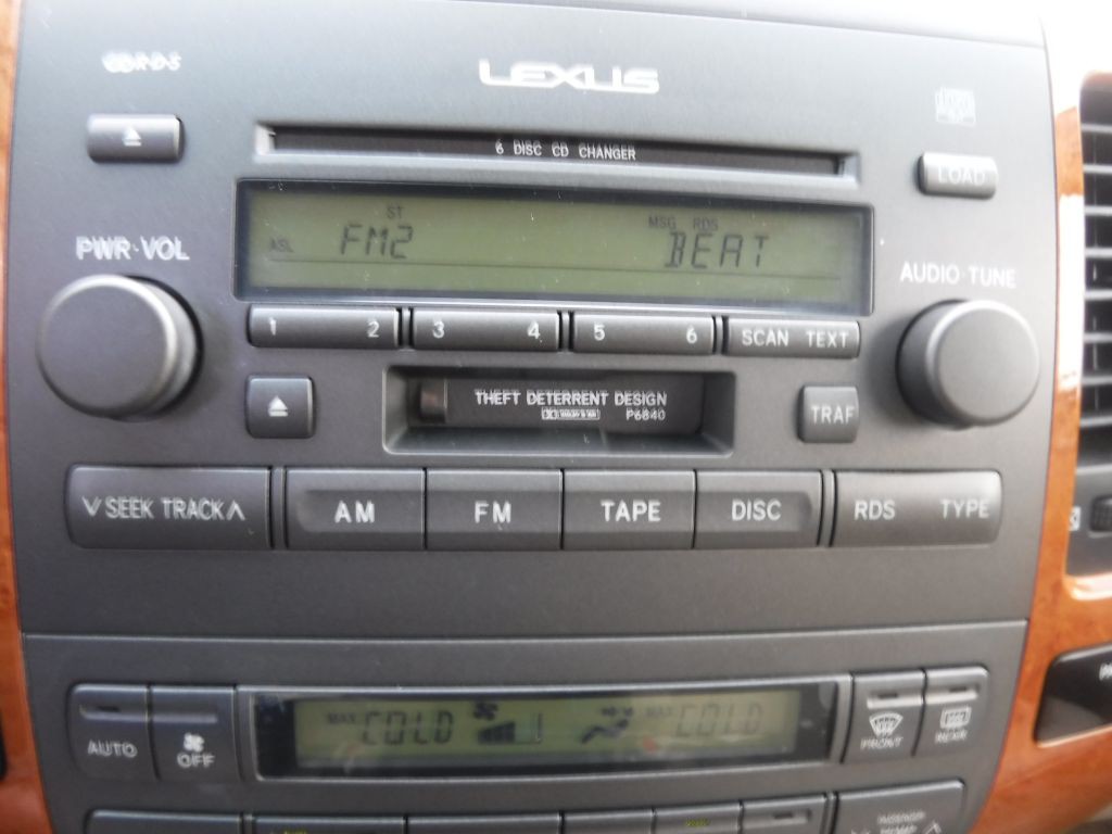 2004 Lexus GX Image 41