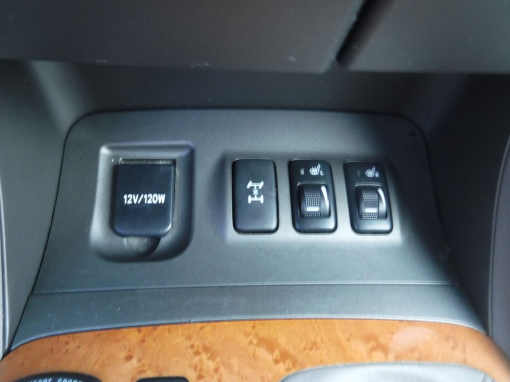 2004 Lexus GX Image 45