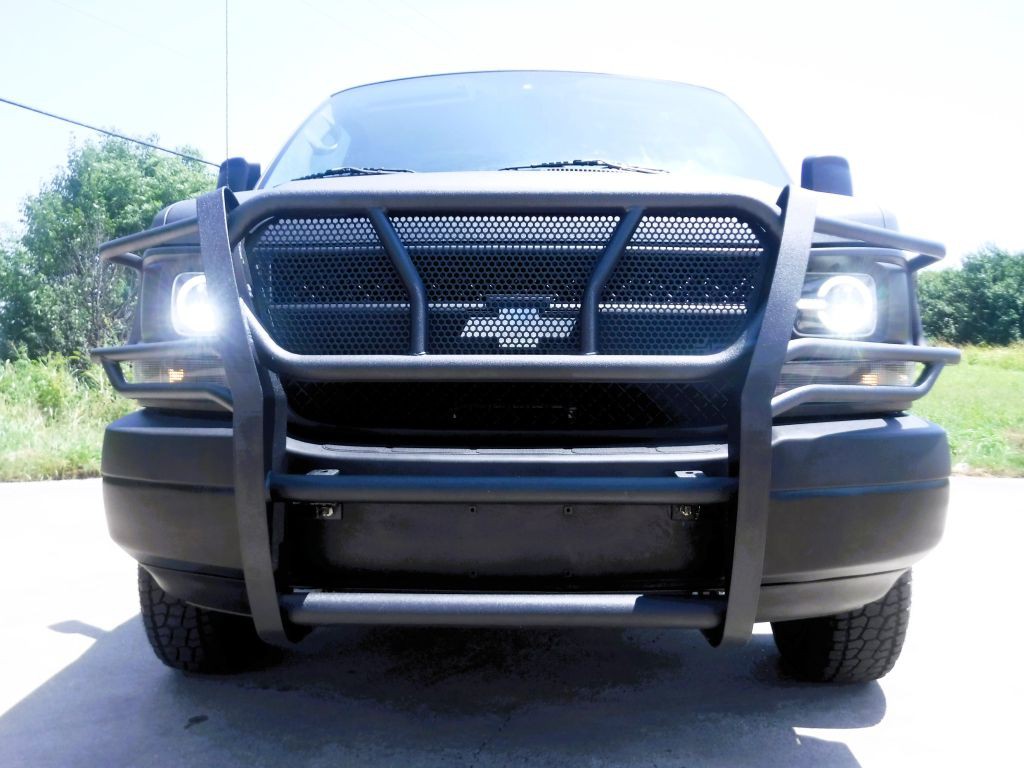2008 Chevrolet Express Image 15