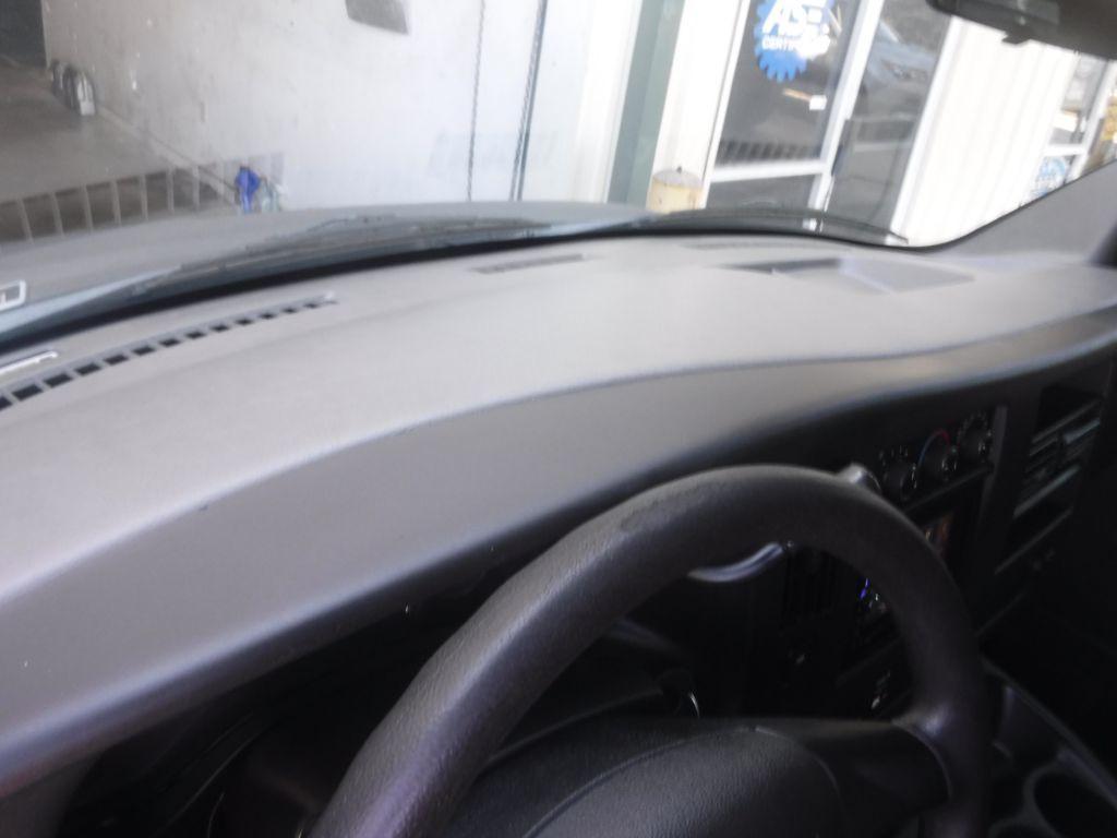 2008 Chevrolet Express Image 41