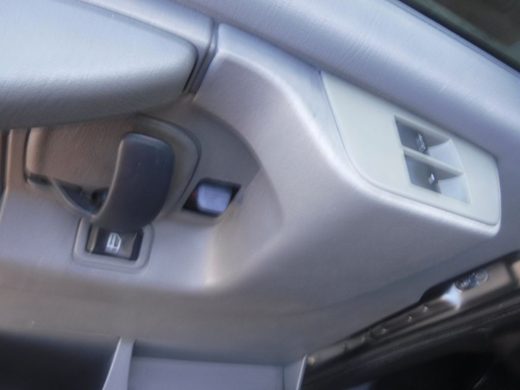 2008 Chevrolet Express Image 49