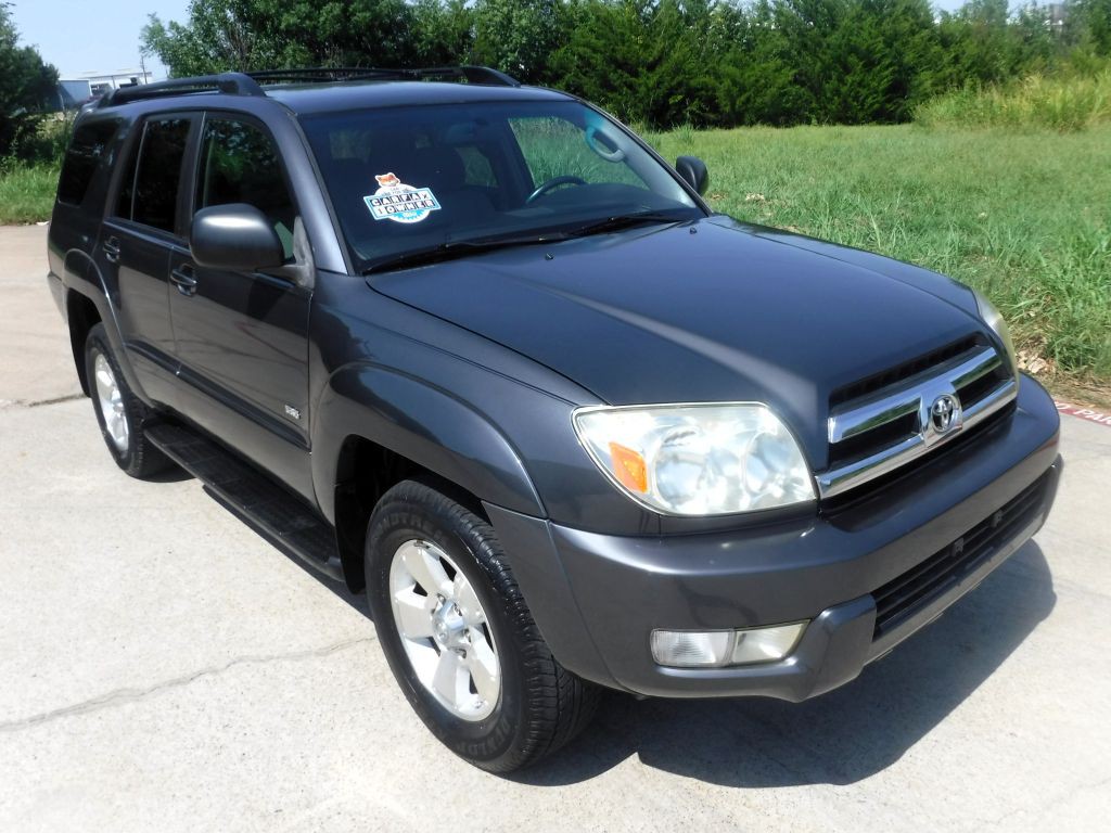 2005 Toyota 4Runner Image 2