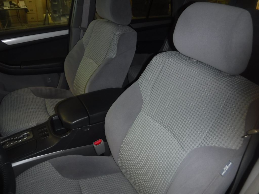 2005 Toyota 4Runner Image 27