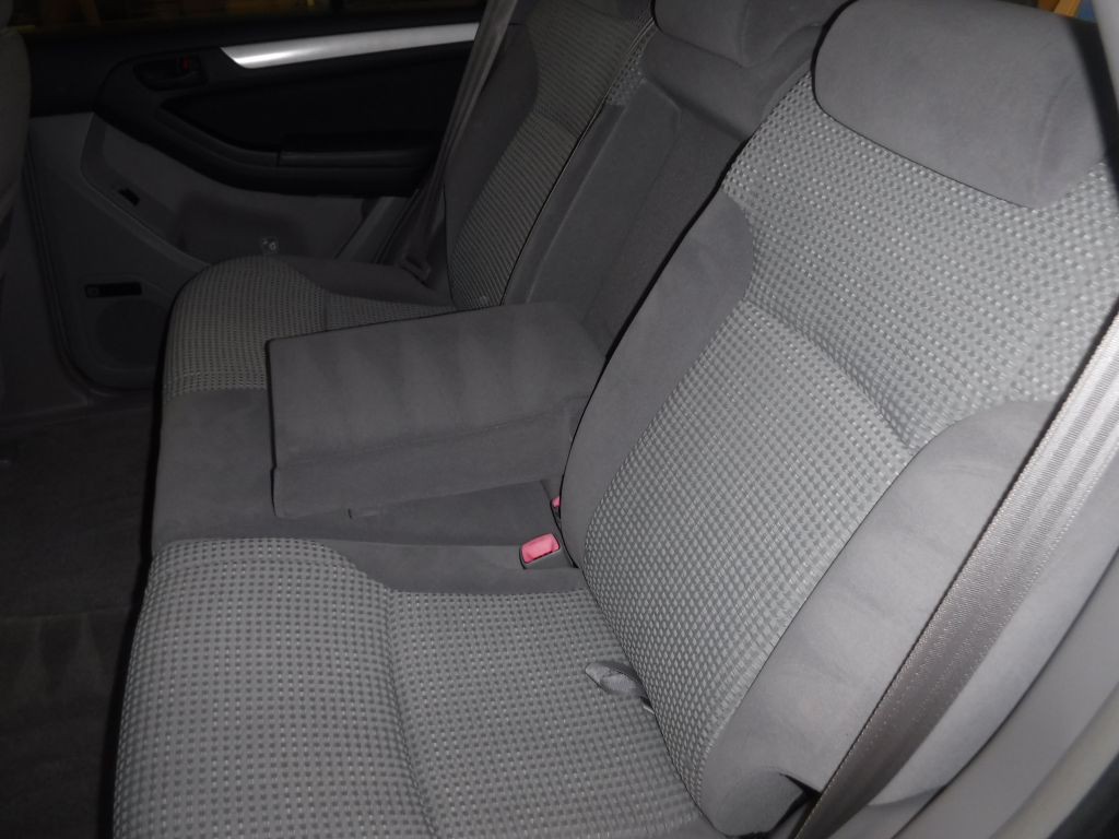 2005 Toyota 4Runner Image 33