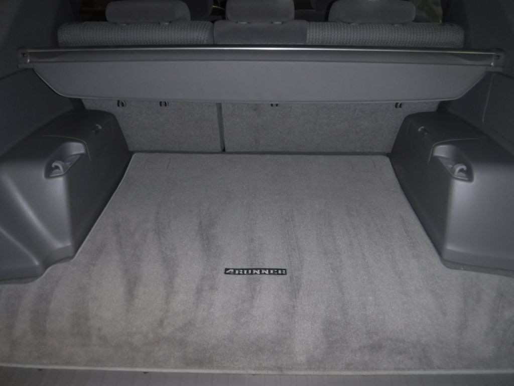 2005 Toyota 4Runner Image 35