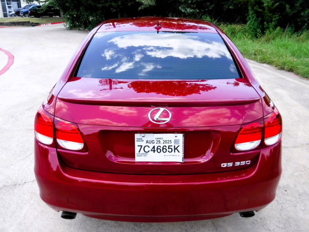 2011 Lexus GS Image 16