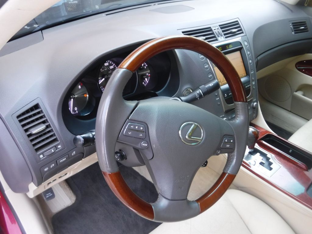 2011 Lexus GS Image 26