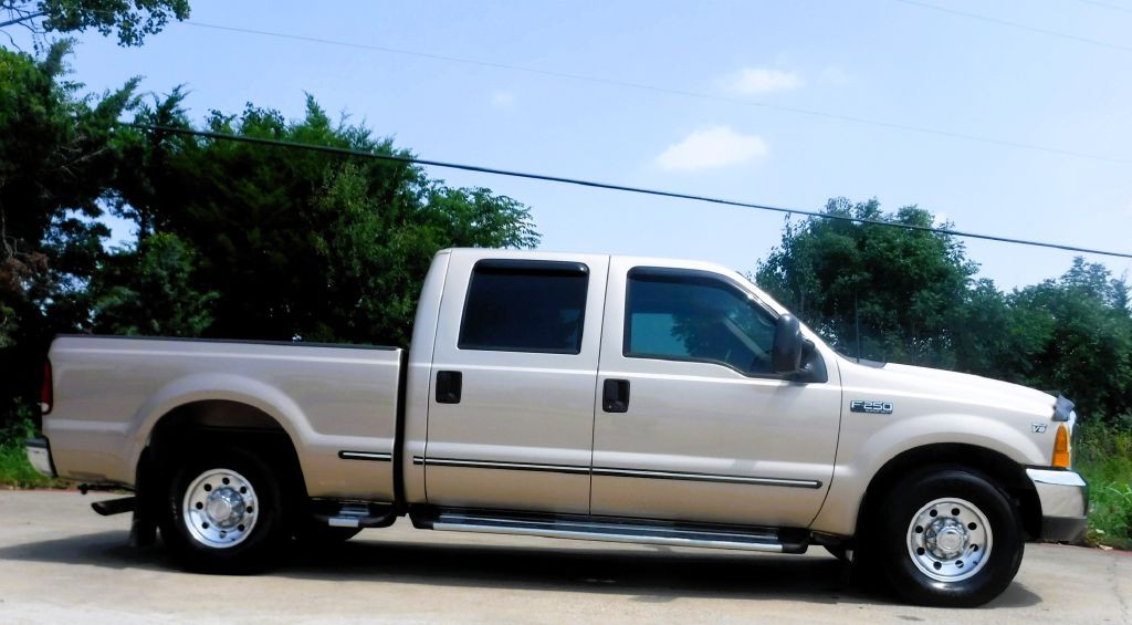 1999 Ford F-250 Image 5