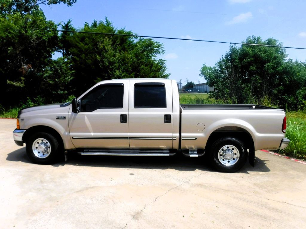 1999 Ford F-250 Image 8