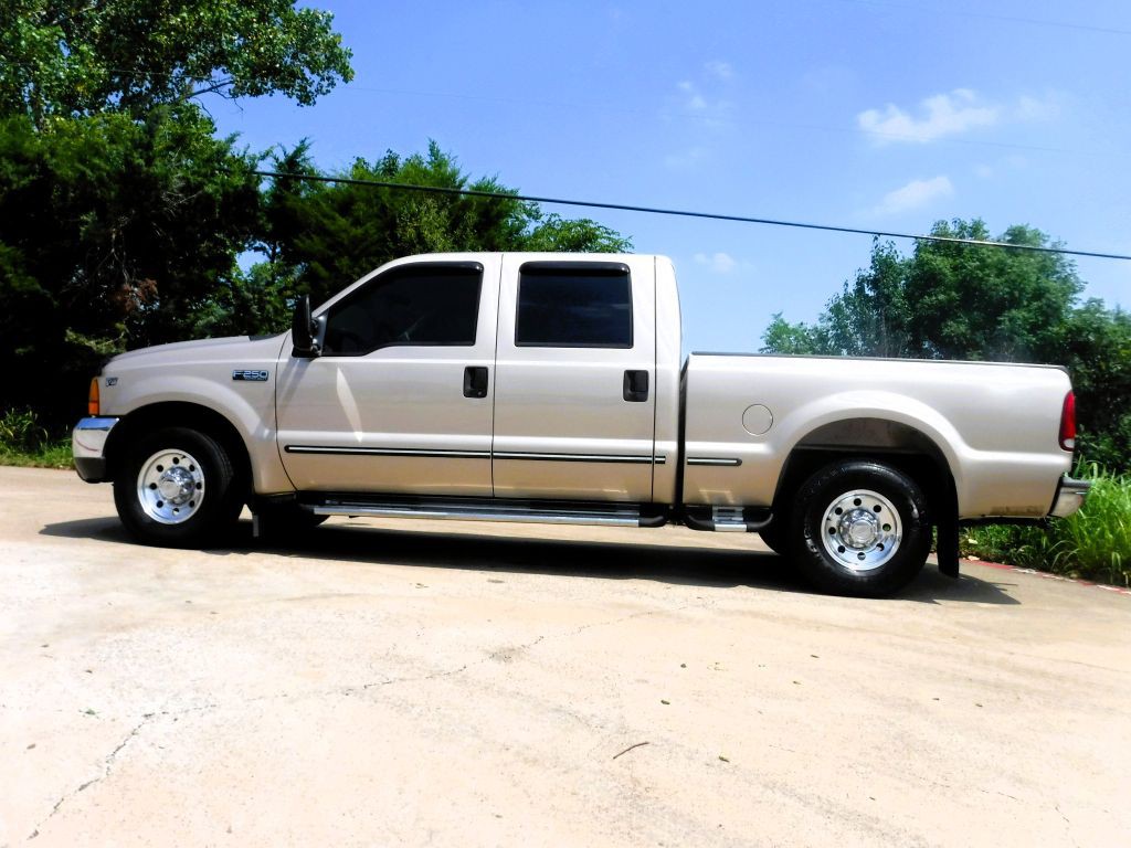 1999 Ford F-250 Image 9