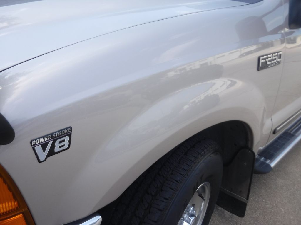 1999 Ford F-250 Image 15
