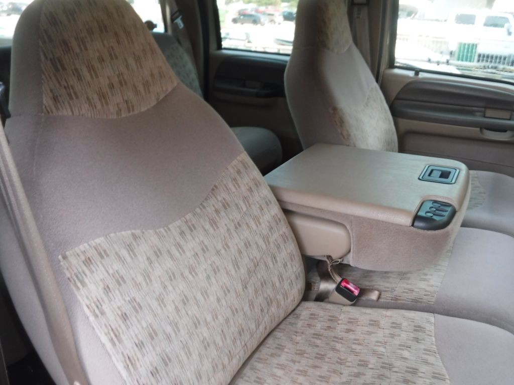 1999 Ford F-250 Image 32