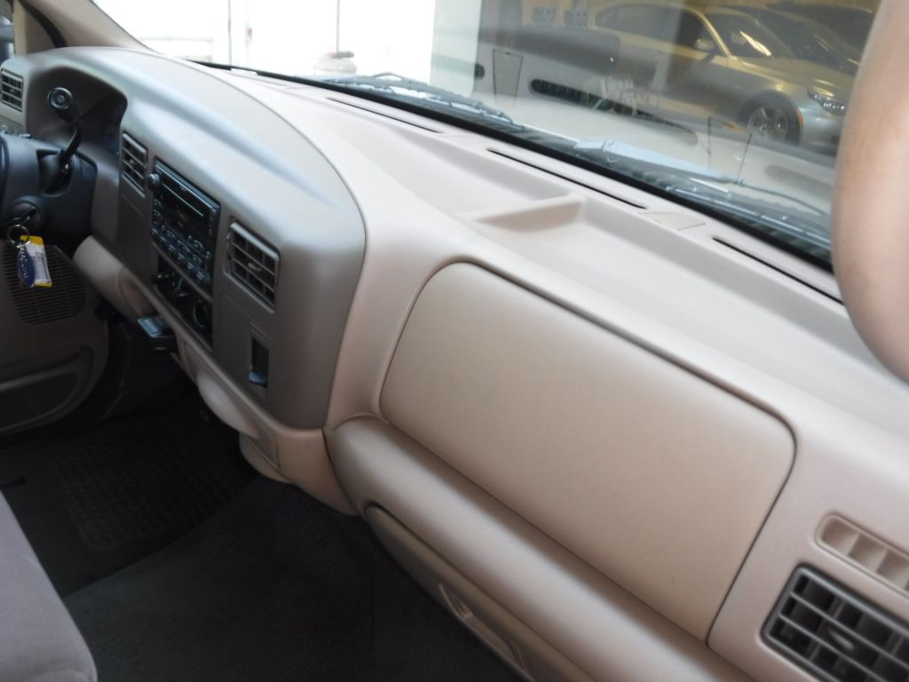1999 Ford F-250 Image 34