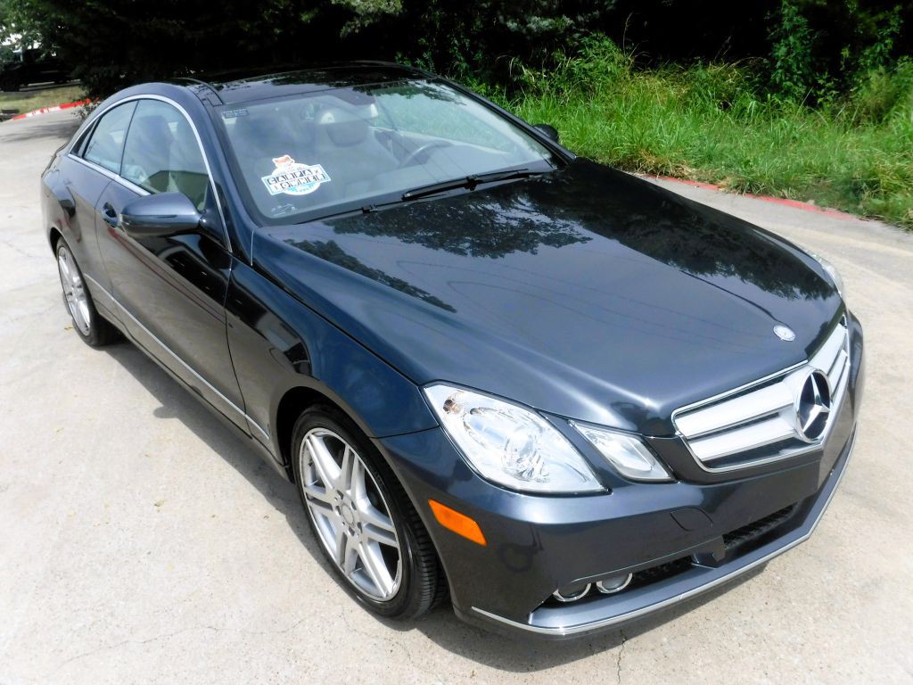 2010 Mercedes-Benz E-Class Image 2