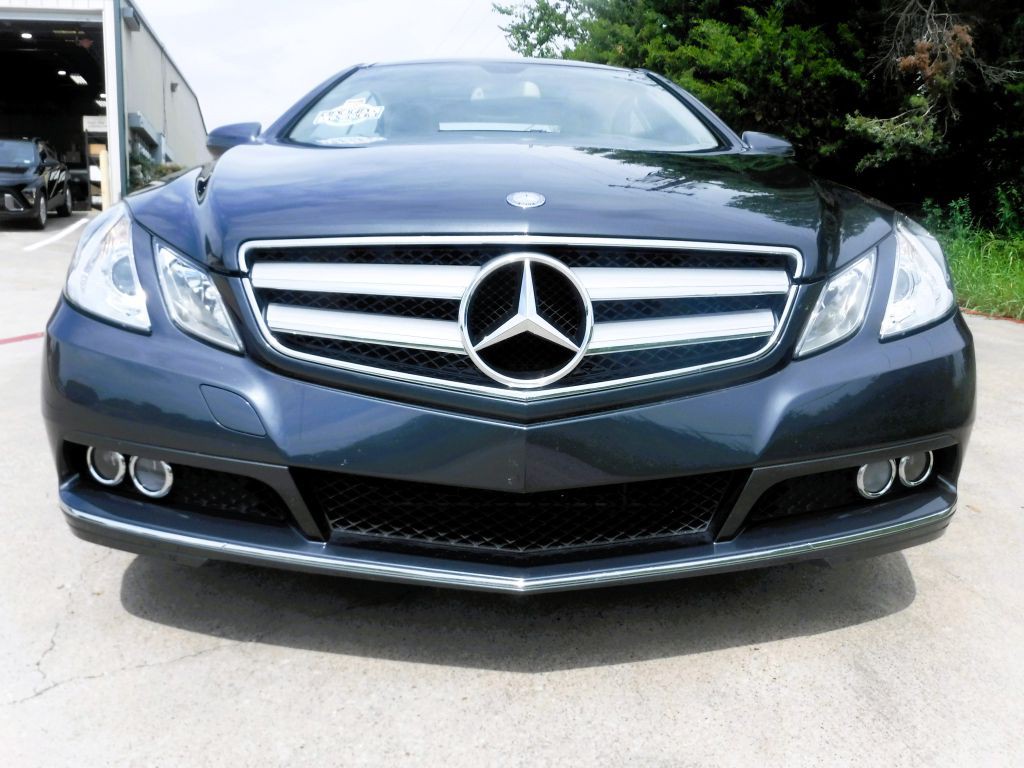 2010 Mercedes-Benz E-Class Image 15