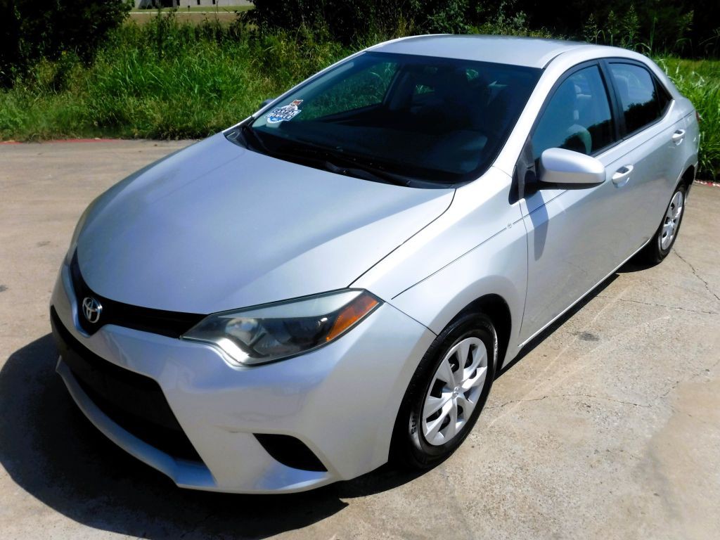 2015 Toyota Corolla Image 8