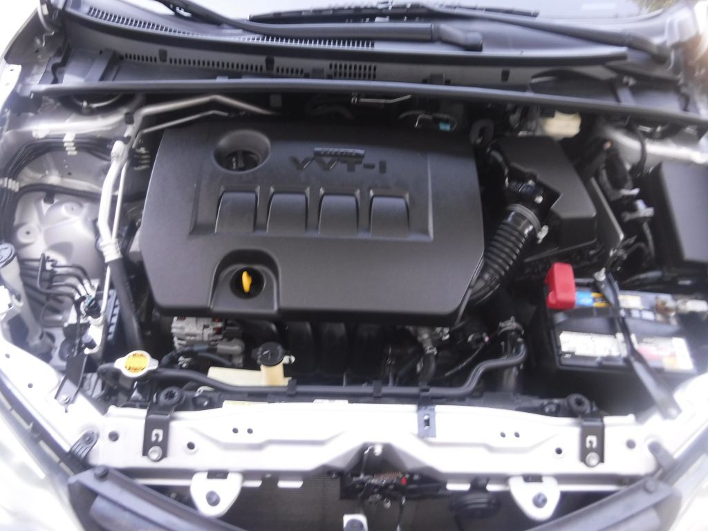 2015 Toyota Corolla Image 19