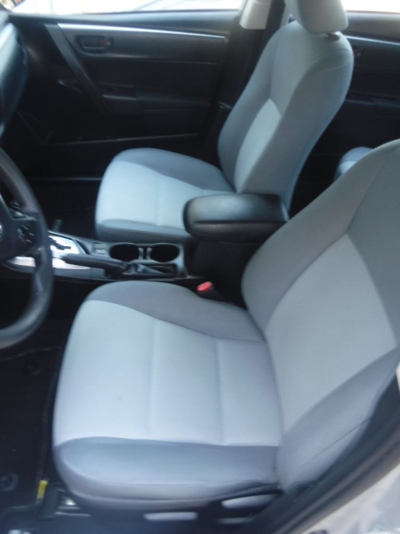 2015 Toyota Corolla Image 23