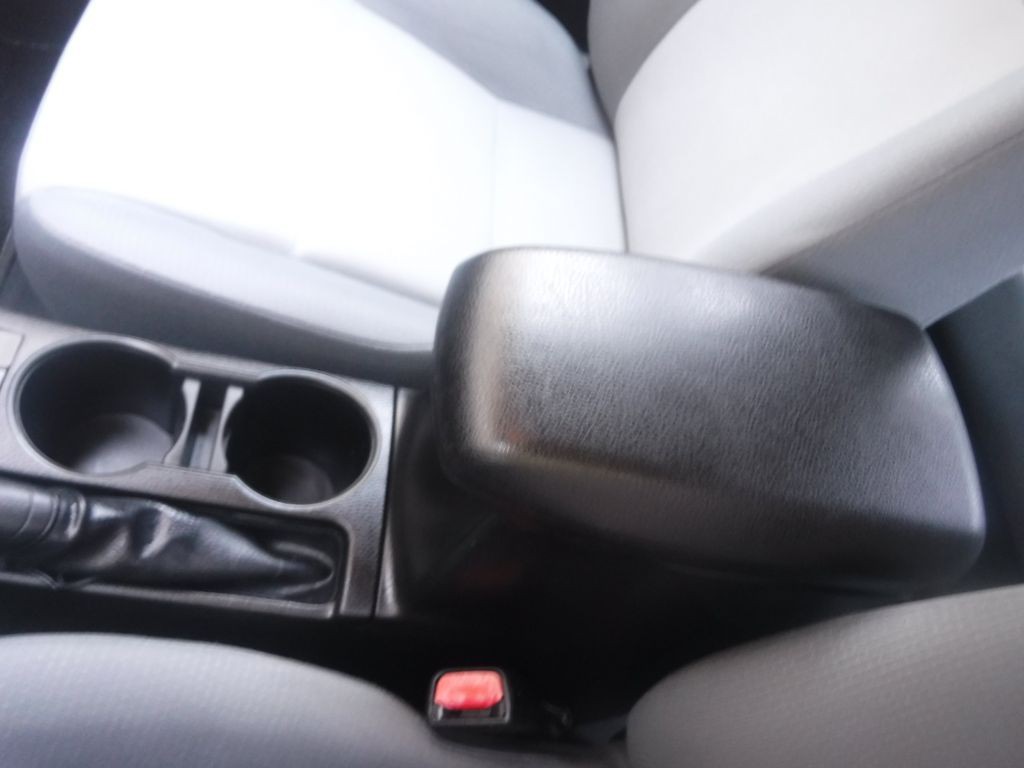 2015 Toyota Corolla Image 41
